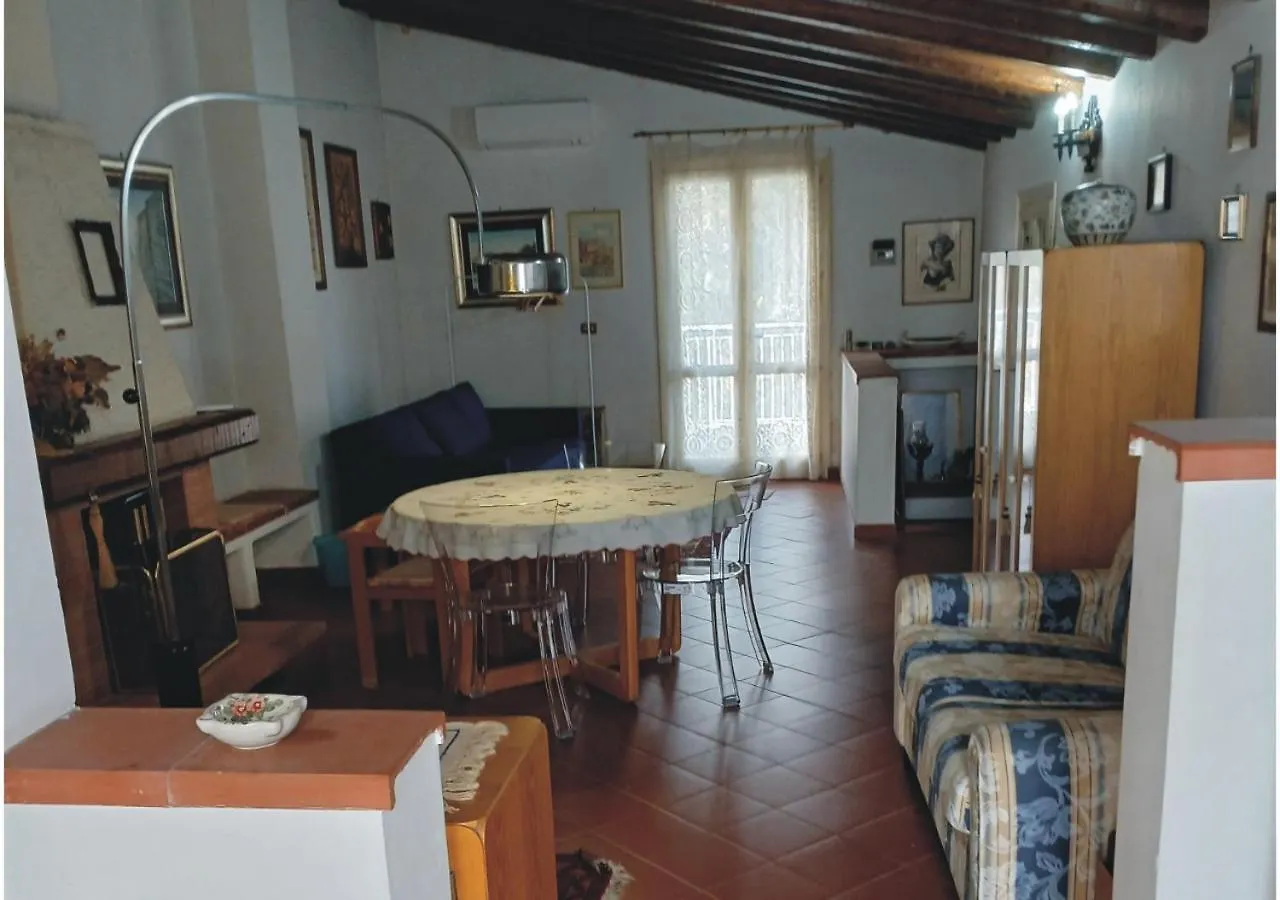 Летний дом Villa Cecilia Сан-Джованни-ла- Пунт